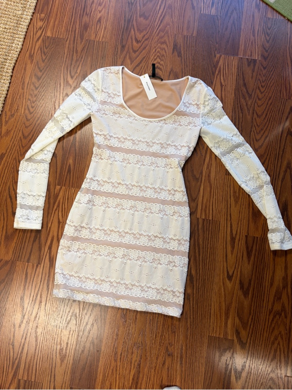 BCBGMaxAzria White Lace Long Sleeve Mini Dress